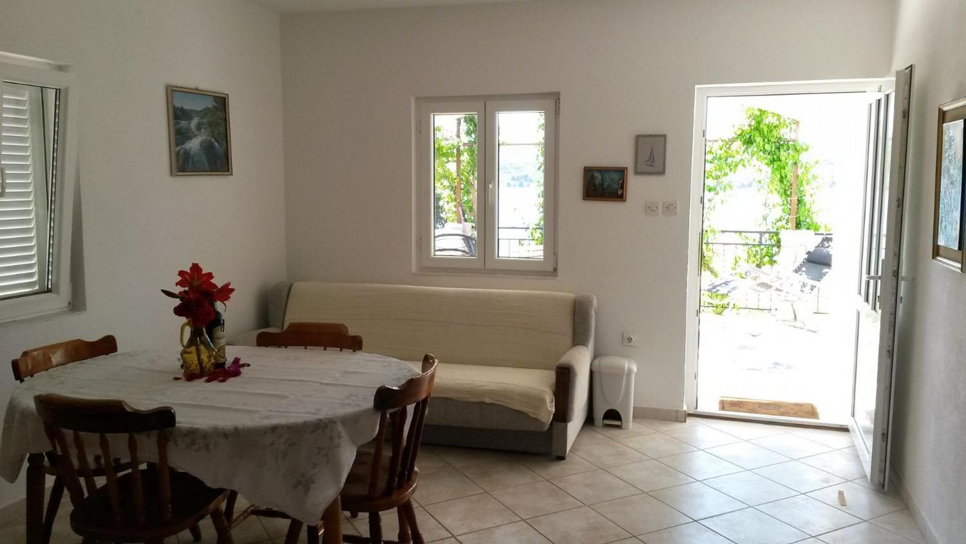 Apartments Janja - Terrace Sea View Nečujam 外观 照片