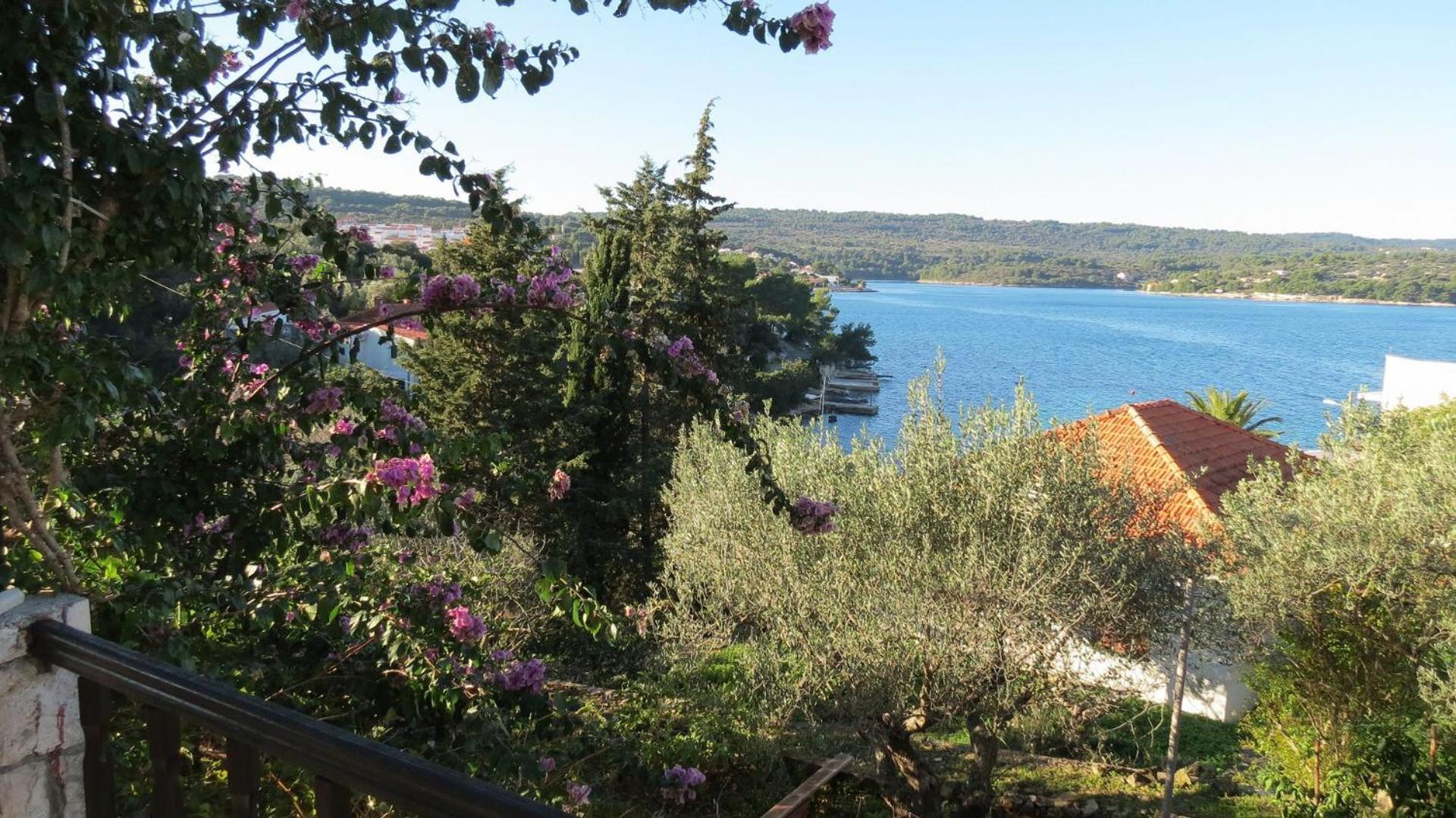 Apartments Janja - Terrace Sea View Nečujam 外观 照片